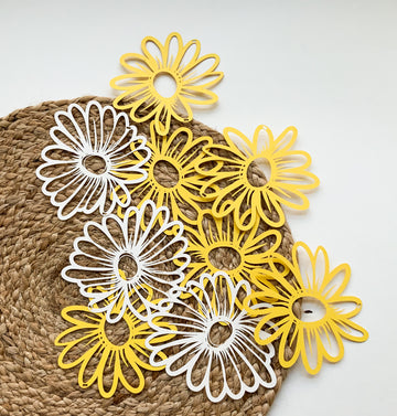 Pinfliers Bumble Bee / Sunshine Theme Birthday Party Paper Daisy Bunting